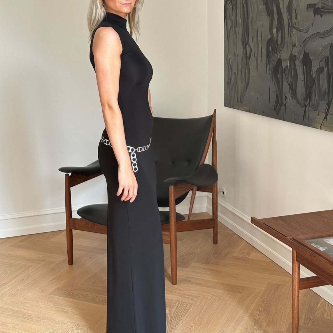 WIDOW DRESS & DISCO BELT