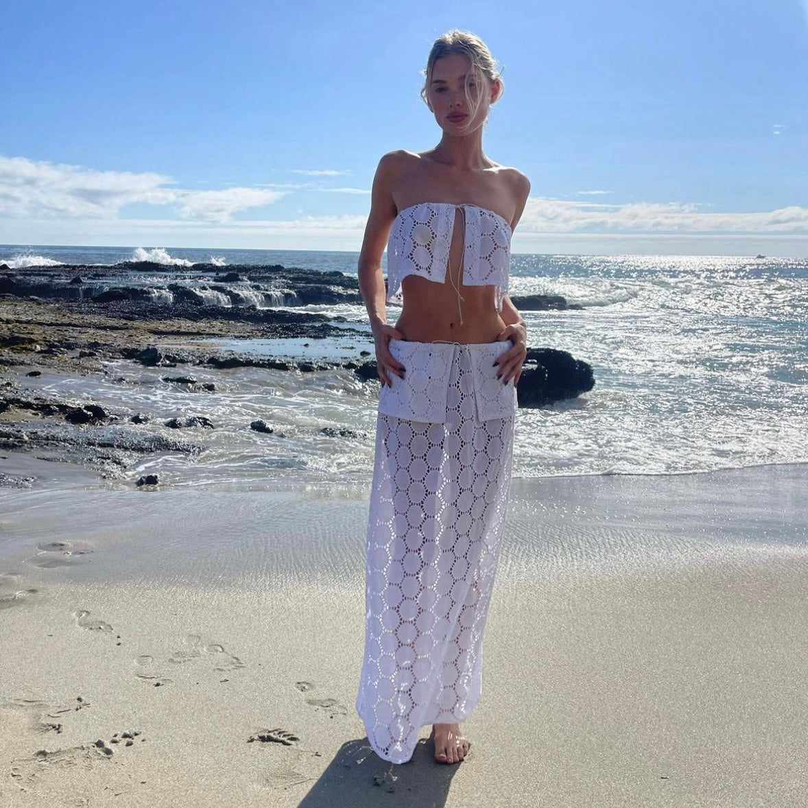 BRODERE ANGLAISE SET